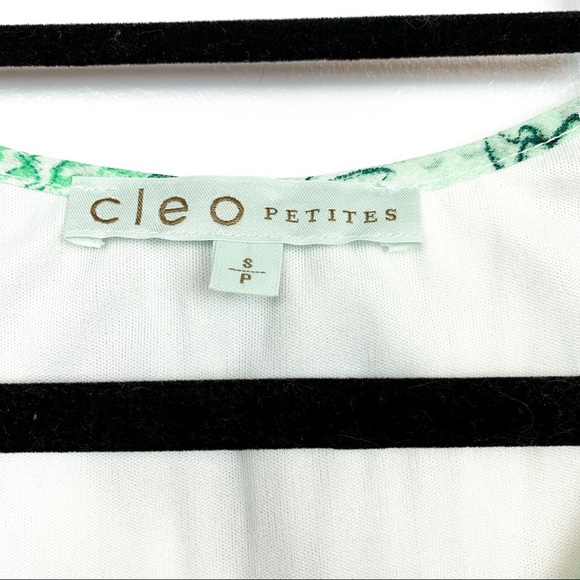 Cleo Asymmetrical Green Floral Blouse - Picture 12 of 12